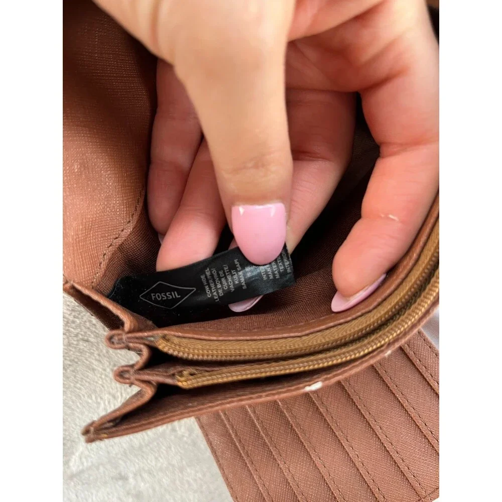 Fossil Brown Leather Zip Around Wallet Organizer Clutch Long Wallet